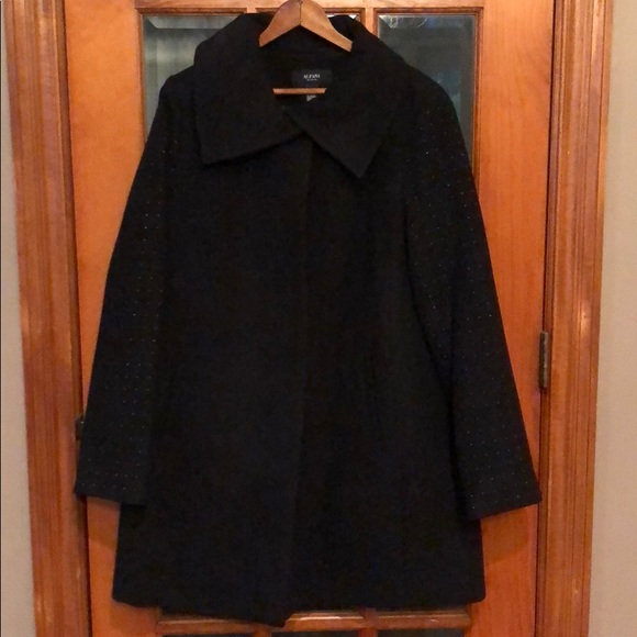 ALFANI Pea Coat with Stud Sleeve - Picture 3 of 4
